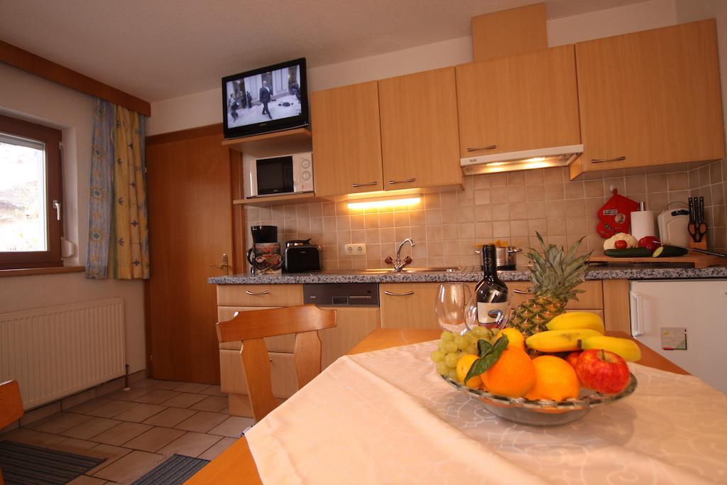 Haus Ladner Apartment See Bilik gambar